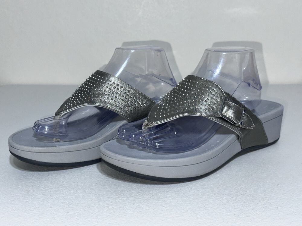 Vionic Capitola 10 Studded Thong Sandals Wedge Gun Metal Gray Orthotic Shoes